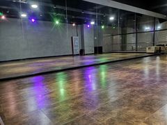 -零下舞度·街舞连锁机构(万科中心店)