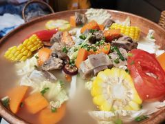 -火塘云南烧烤大排档