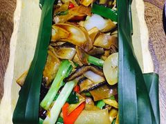 -雀舞云南菜(乐客城店)