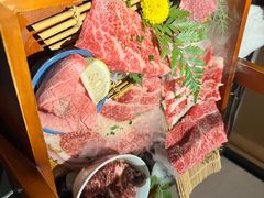 -山川小町·极番烧肉(新地假日广场店)