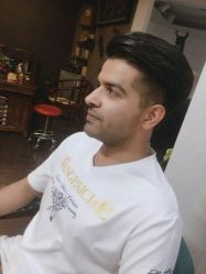 -乌贝卡专业假发