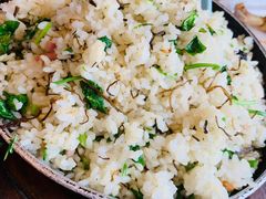 -侬佳蒸菜馆(听潮店)