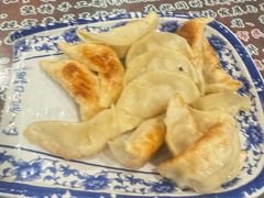 -长人馄饨铺(解放街店)