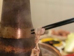 -洞庭洲·防空洞火锅·烧烤·铜锅涮肉(新百广场店)