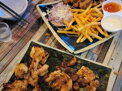 -BHC炸鸡(明洞总店)