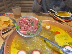 -洱火云南酸菜牛肉火锅(石景山当代商城店)