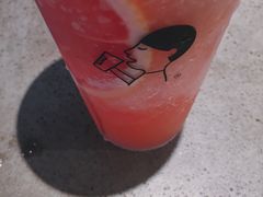 满杯红柚-喜茶(佛山顺德容桂天佑城店)