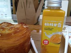 -卡滋贝诺动物奶油生日蛋糕(亚太潮尚店)