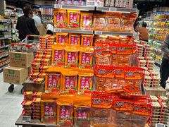 -胖东来生活广场(健康路店)