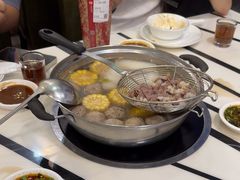 -联胜潮汕牛肉火锅(东苑南路店)