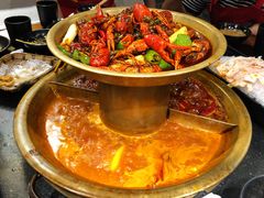 -沸炉重庆老火锅(军事博物馆店)