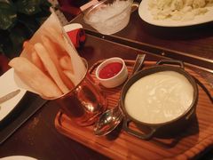 -恰餐厅及酒吧 CHAR Bar & Grill (北京丽都皇冠假日店)