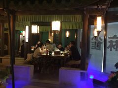-佬麻雀·新湘菜(珠海金发购物中心店)