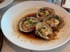 蒜蓉粉丝蒸扇贝-不仔客海鲜·烧烤·270度海景餐厅(大东海店)