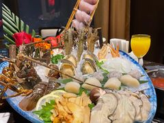 海鲜火锅拼-金陵饭店 56F 家·海鲜火锅餐厅