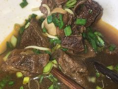 红烧牛肉面-上海为民商行清真饭店(南大路店)