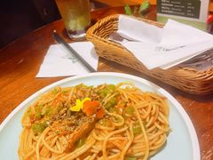 -雕刻时光咖啡馆(南院门店)