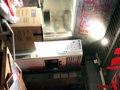 -龙巢盱眙龙虾·牛蛙·烧烤宵夜(八卦岭店)
