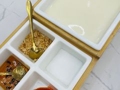 -广府汤语·靓汤·早茶·小粤菜(仁恒梦店)