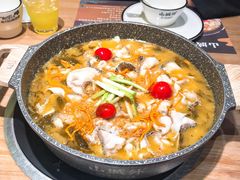 本味老坛酸菜鱼（中份）-山城外·非遗酸菜鱼(蜀都万达店)