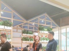 -渝信川菜 · 川味家常菜(财富购物中心店)
