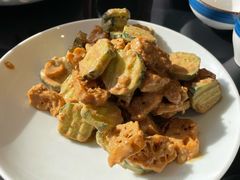 黄瓜拌油条-梅飞酒家(桑园路店)
