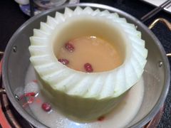 -得意咚瓜·顺德鱼生·冬瓜火锅(深圳首店)