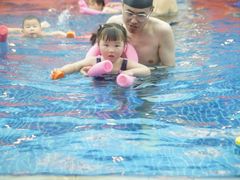 -戊辰亲子游泳俱乐部