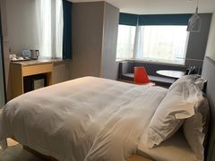 -美豪怡致酒店(上海长寿路店)