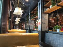 大堂-韩味园果木炭烤鲜肉(陵东街店)