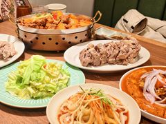 -贯贯吉·清真餐厅(浙江中路店)