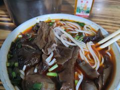 -正宗向东街新化特色牛肉粉馆(一中店)