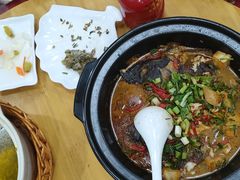 -秋香鱼馆(世凹桃园店)
