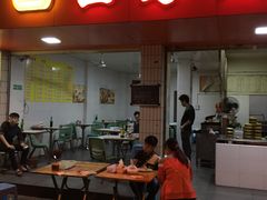 -三身人金新肠粉(丹霞店)