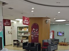 -雅悦齿科(顾村公园店)