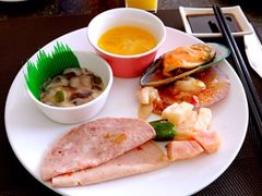 iphone_upload_pic-云顶旋转自助景观餐厅
