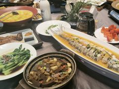 -香山湖家家宴(中山陵店)