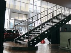 -苏州利星奔驰4S店(吴中店)