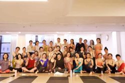 -恩舍瑜伽普拉提