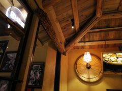 -临界音乐酒馆·小龙虾·江湖菜(华熙LIVE·鱼洞店)