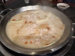 -老来福·非遗酸汤兔(凯旋路店)