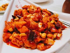 宫保鸡丁-峨嵋酒家(牡丹园店)