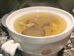 -绿茶餐厅(同成街华联店)