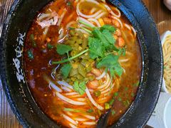 老坛子榨菜粉-黑白电视长沙小吃(美林M·LIVE天地东座店)