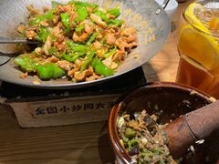 -费大厨辣椒炒肉(万家丽一店)