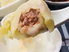 虾仁鲜肉馄饨-潘国仙耳光馄饨(黄家阙路店)
