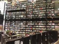 -钟书阁(群光广场店)