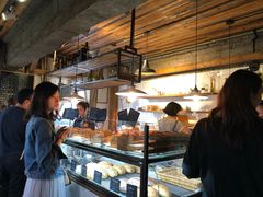 面包甜点陈列柜-仙峰天然面包(迎宾路店)