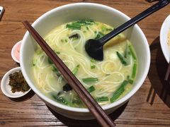 -茶花妹子云南餐厅(传媒大学店)