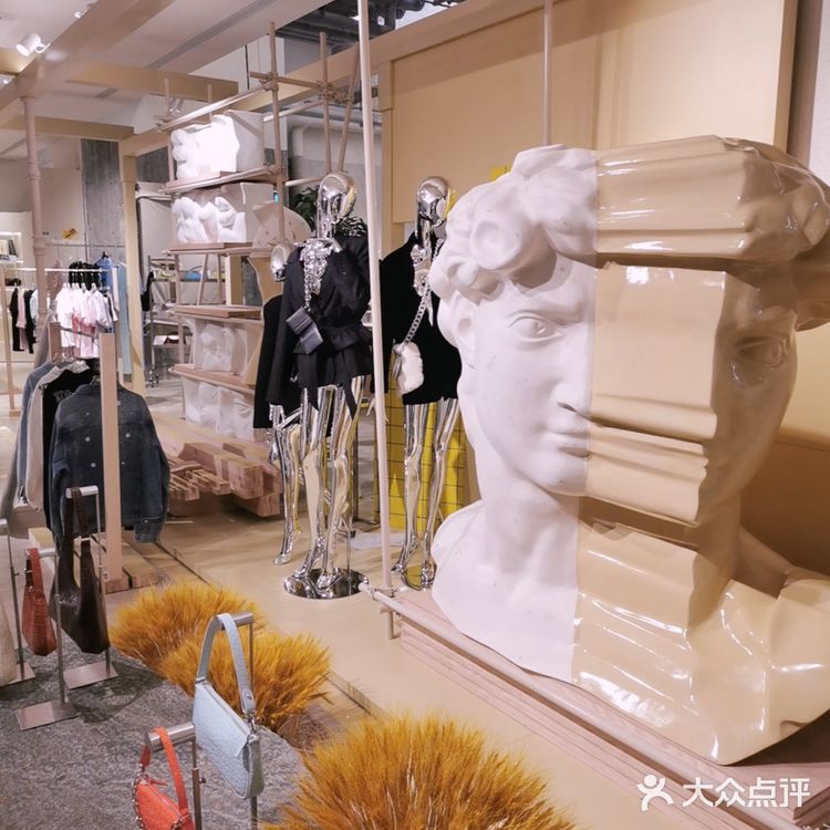 超多小众品牌 明星同款❗宝藏买手店LOOKNOW又开新店啦！